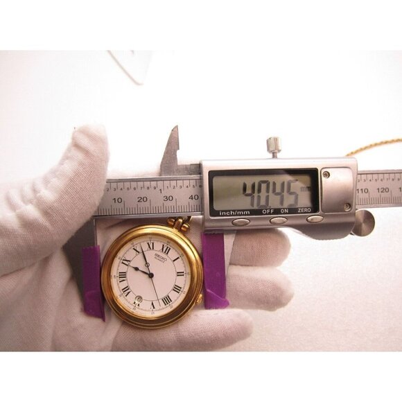 Vtg Women Seiko Quartz WR Analog 40mm Dial Railroad Roman Pocket Watch (G166) - Picture 2 of 7